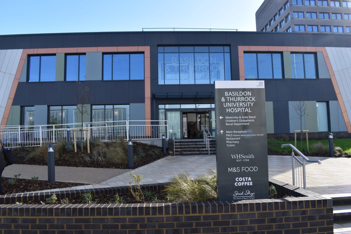 Spitali Basildon
